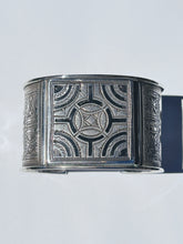 Load image into Gallery viewer, Silver and Ebony Cuff - Moussa Albaka