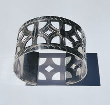 Load image into Gallery viewer, Tuareg Silver Cuff - Moussa Albaka