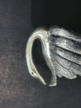 Load image into Gallery viewer, Silver Swan Cuff - Emilia Castillo