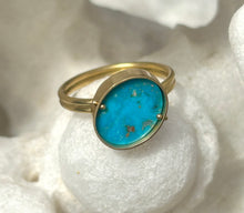 Load image into Gallery viewer, Turquoise &amp; 18k Gold Spinner Ring - Hilary Finck