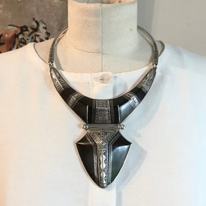 Moussa Albaka - Shield Collar