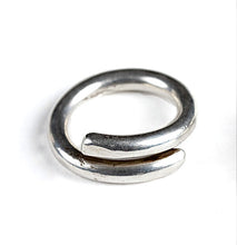 Load image into Gallery viewer, Noel Harvey - Thin Wrap Ring