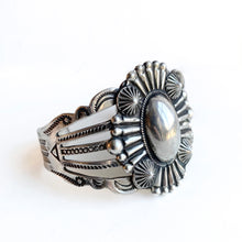 Load image into Gallery viewer, Harvey Era Silver Cuff