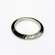 Load image into Gallery viewer, Ebony and Silver Bangle - Moussa Albaka
